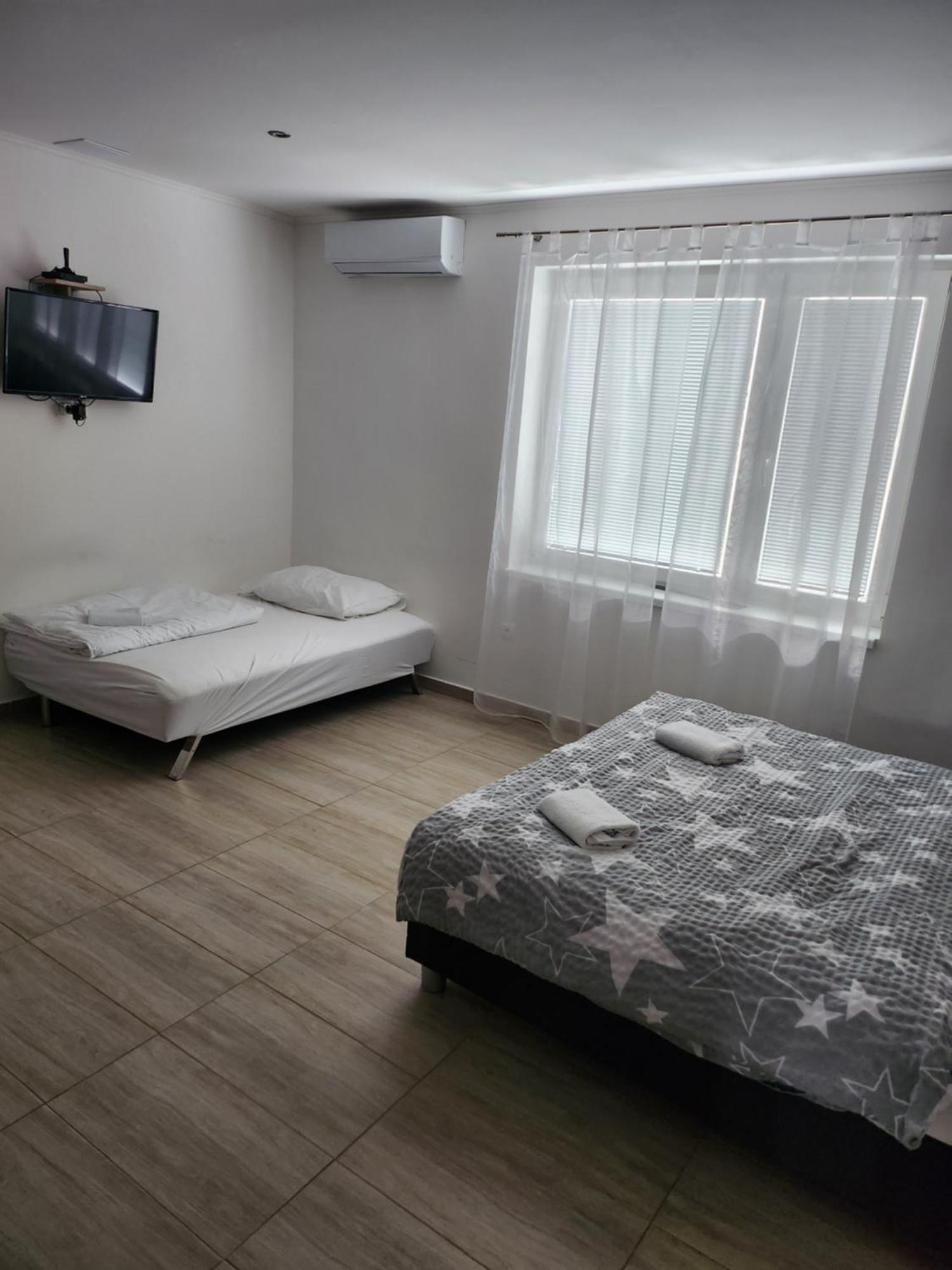 Apartmany Roland Veľký Meder Eksteriør bilde